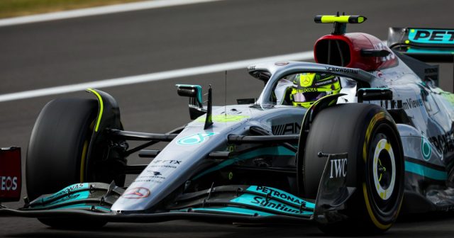 L.Həmilton: Ferrari sürətli idi L.Həmilton: Ferrari sürətli idi