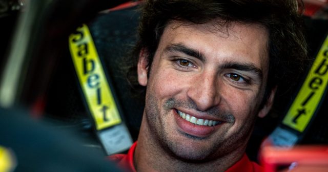 K.Sayns: Markes Sennaya bənzəyir K.Sayns: Markes Sennaya bənzəyir