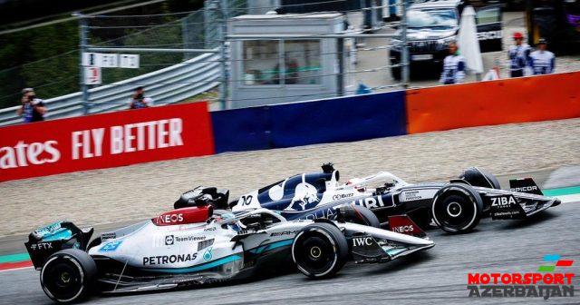 C.Rassell cəza ilə razı deyil C.Rassell cəza ilə razı deyil