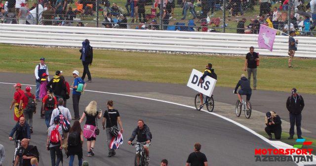 F1 kleptomaniya ilə mübarizə aparır F1 kleptomaniya ilə mübarizə aparır