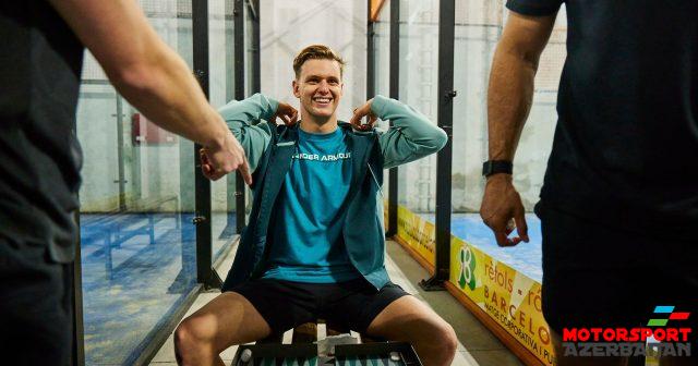 Red Bull Şumaxeri izləyir Red Bull Şumaxeri izləyir