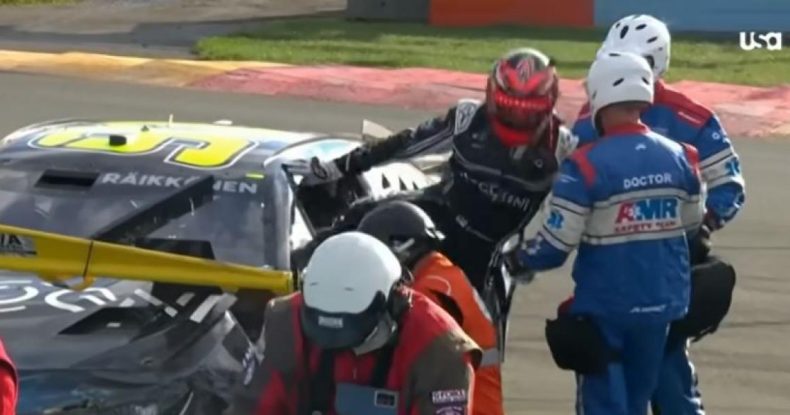 Kiminin NASCAR-da ilk yarışı divarda başa çatıb