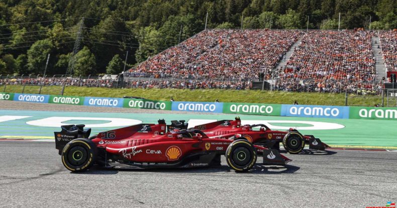 Ferrari doğru zamanı gözləyir