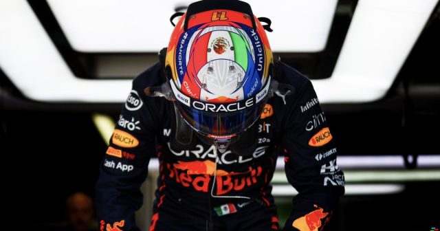 Serxionun maşınına zibil ilişibmiş Serxionun maşınına zibil ilişibmiş