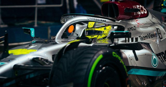 Həmilton komandasından üzr istəyib Həmilton komandasından üzr istəyib