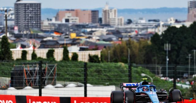 E.Okon: Yeni altlıq əla işləyir E.Okon: Yeni altlıq əla işləyir