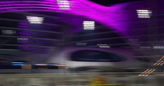 T.Volff: Tualetə atılası sessiyadır T.Volff: Tualetə atılası sessiyadır