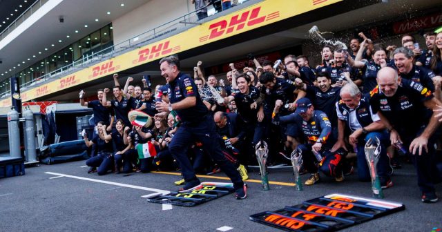 Red Bull-da nələr baş verir? Red Bull-da nələr baş verir?