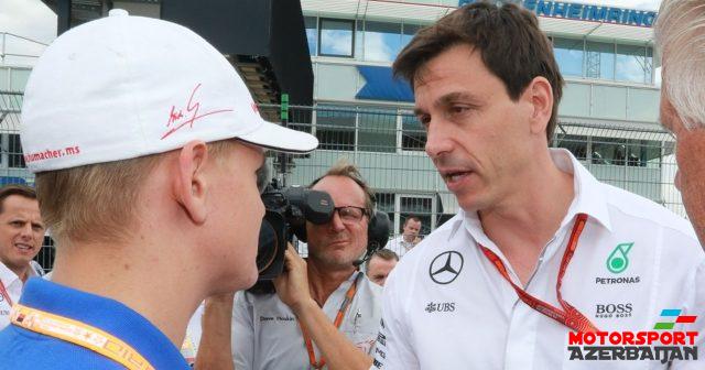 T.Volff Şumaxerlə işləmək istəyir T.Volff Şumaxerlə işləmək istəyir