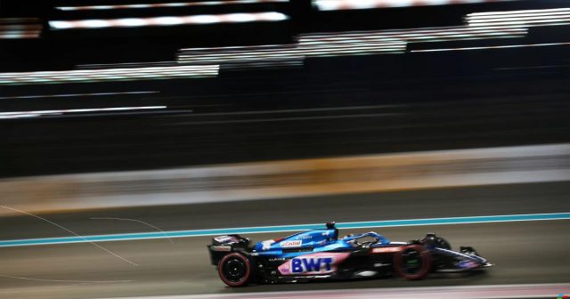 F.Alonso: Təkər yandırmaq istəyirəm F.Alonso: Təkər yandırmaq istəyirəm