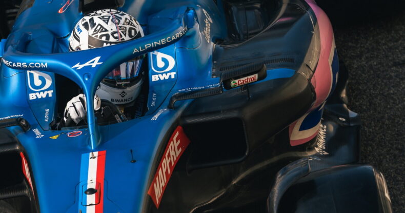 Qasli Alpine-də podiumlar üçün mübarizə aparacağını gözləyir