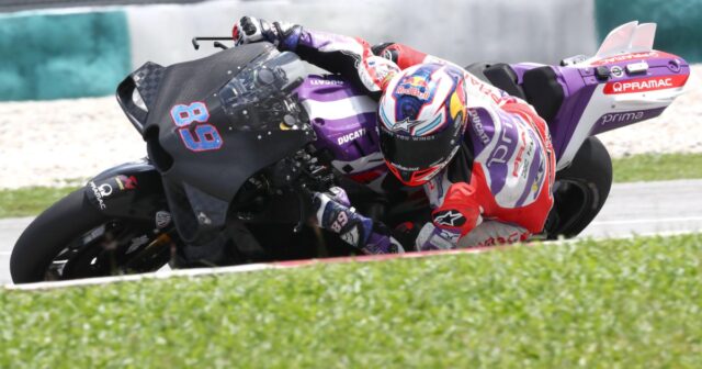 X.Martin: Motosiklet seçə bilməmişik X.Martin: Motosiklet seçə bilməmişik