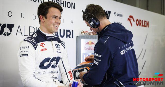 De Friz Mizanoda dövrə vurub – VİDEO De Friz Mizanoda dövrə vurub – VİDEO