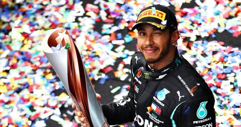 L.Həmilton: Türkiyədə fərqli hisslər yaşadım