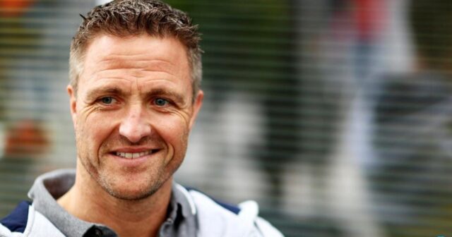 R.Şumaxer Alonsonun sözlərinə gülüb R.Şumaxer Alonsonun sözlərinə gülüb