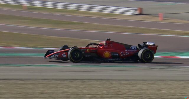 Ferrari SF-23-ü trasa çıxarıb Ferrari SF-23-ü trasa çıxarıb