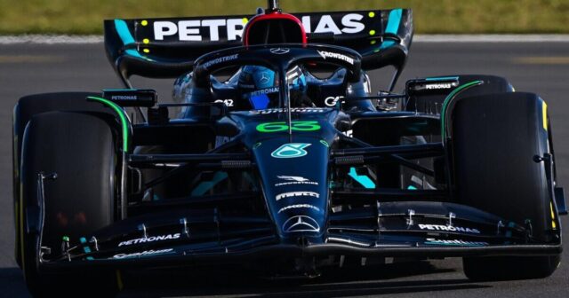 Mercedes W14 Silverstounda trasa çıxarılıb