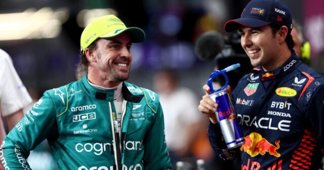 Alonso Red Bull-un problem yaşamasına ümid edir Alonso Red Bull-un problem yaşamasına ümid edir