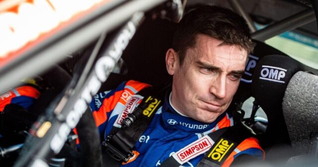 S.Ojye həmkarının ölümünə görə məyusdur S.Ojye həmkarının ölümünə görə məyusdur