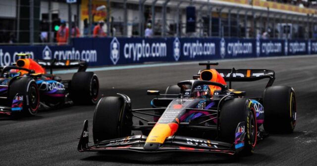 Ə.Devidson: Peres heç nə bilmədən yarışırdı Ə.Devidson: Peres heç nə bilmədən yarışırdı