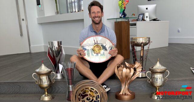 Qrojana Lotus-la qazandığı kuboklar hədiyyə edilib Qrojana Lotus-la qazandığı kuboklar hədiyyə edilib