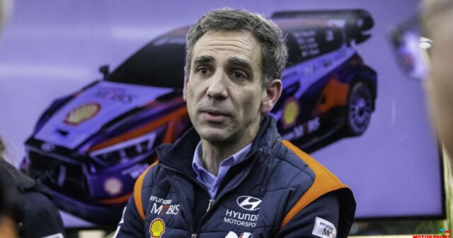 Hyundai daimi sürücü axtarır Hyundai daimi sürücü axtarır