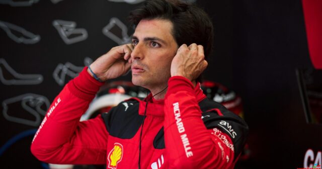 K.Sayns: SF23-ə öyrəşə bilmirəm K.Sayns: SF23-ə öyrəşə bilmirəm