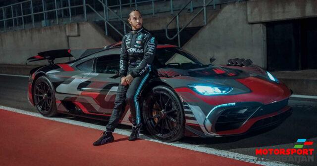Mercedes-Benz şirkəti F1 mühərrikli yol maşını haqqında film çəkib
