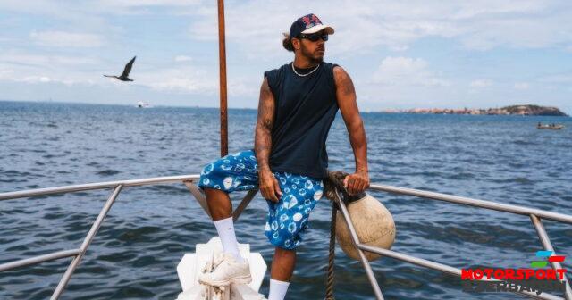 Lyuis Həmilton Seneqalın tarixi və mədəniyyəti ilə tanış olub Lyuis Həmilton Seneqalın tarixi və mədəniyyəti ilə tanış olub