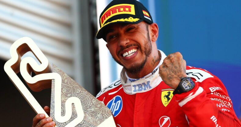 Barselona-2026: Həmiltondan Ferrari-də ilk qələbə