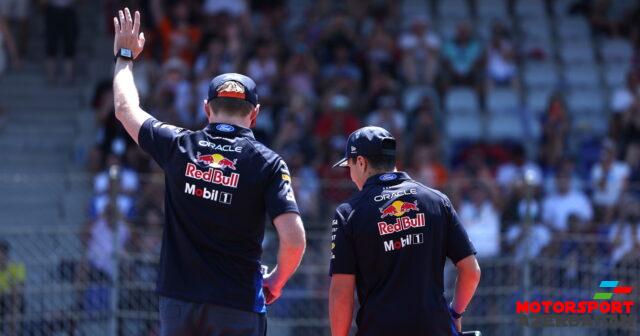 Maksın ayrılması barədə şayiələr sadəcə Red Bull-a təzyiq cəhdi deyilmi? Maksın ayrılması barədə şayiələr sadəcə Red Bull-a təzyiq cəhdi deyilmi?