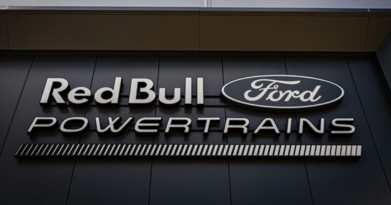 Red Bull-un Ford mühərriki yenidən ən yaxşı hesab edilə bilər