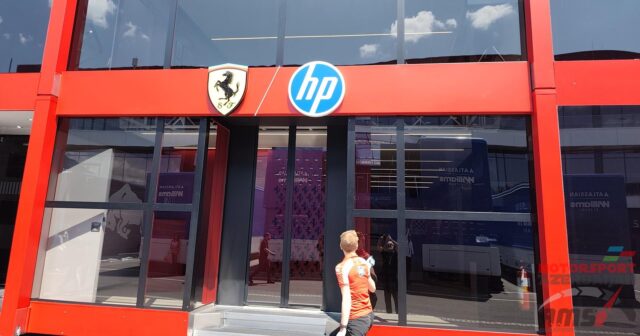 Ferrari mühərrik üçün yeni proqram təminatı hazırlayır