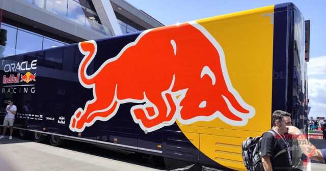 Red Bull sürücüləri Bakı yarışına hazırlıq barədə
