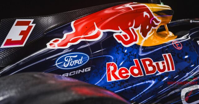 Aston Martin 2028-ci ildə Red Bull mühərriklərinə keçə bilər